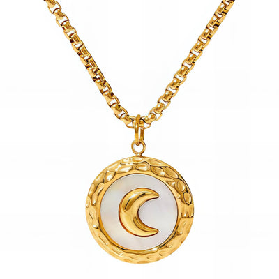 Crescent necklace, Intensity