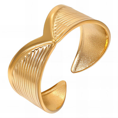 Letter V finger ring, Intensity