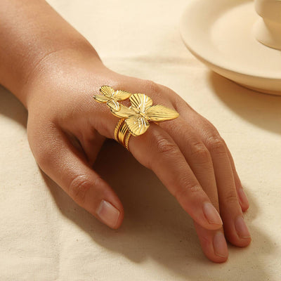 Double Butterflies finger ring, Intensity